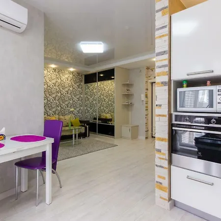Apartment Chaikovsky On Repina 4 Lux Minsk